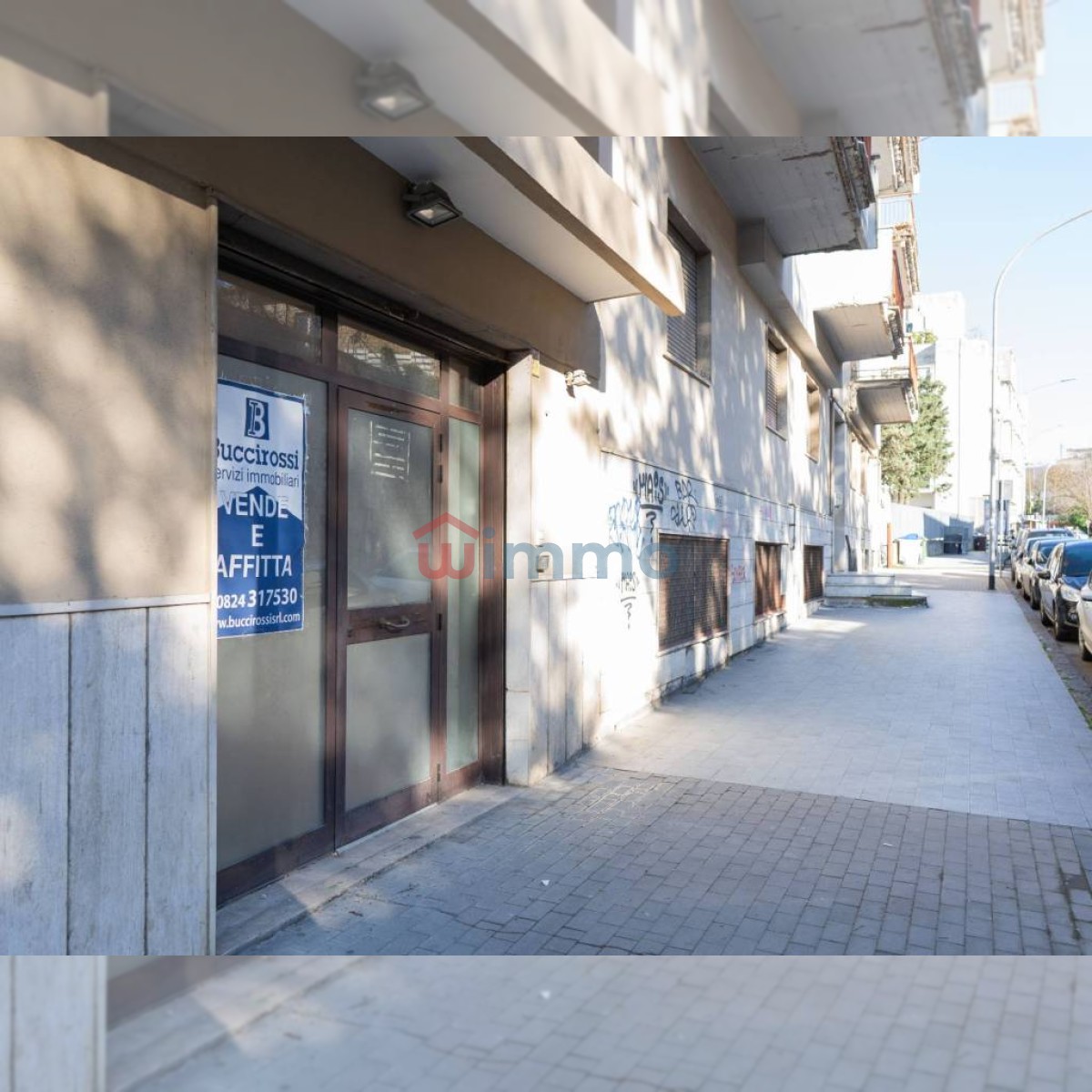 Locale commerciale Viale dei Rettori, Benevento