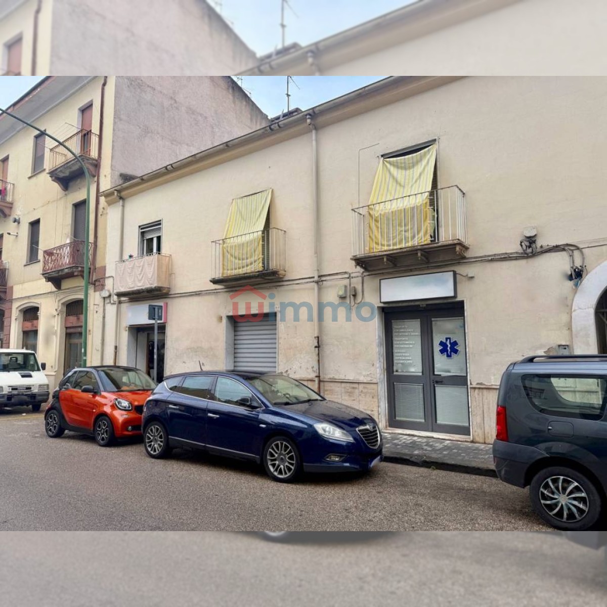 Locale commerciale Via Francesco Paga, Benevento