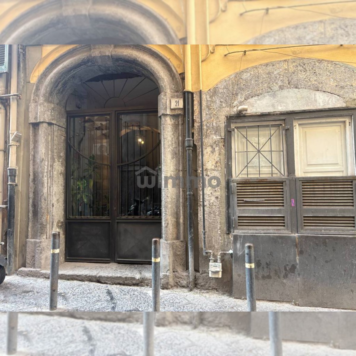 Trilocale via Santa Teresella Degli Spagnoli 21, Quartieri Spagnoli, Napoli