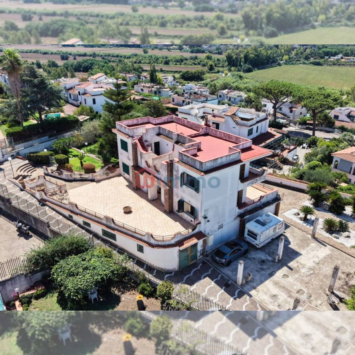 Villa bifamiliare via madonna del pantano 131, Licola Paese, Giugliano in Campania
