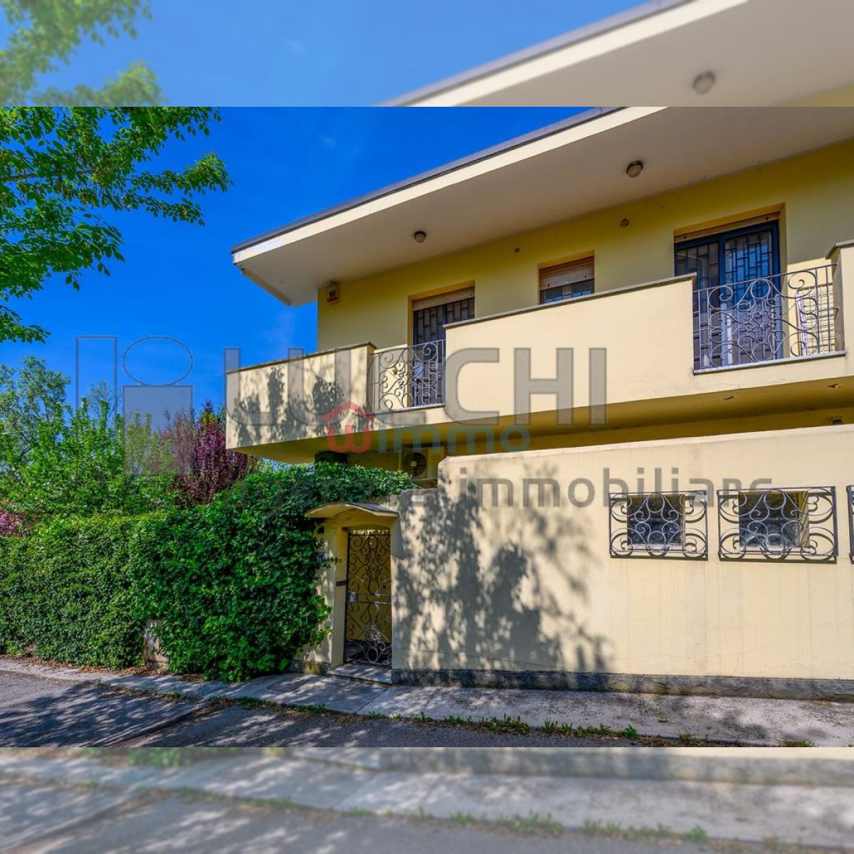 Villa in vendita - Via del Genio 8, Bologna