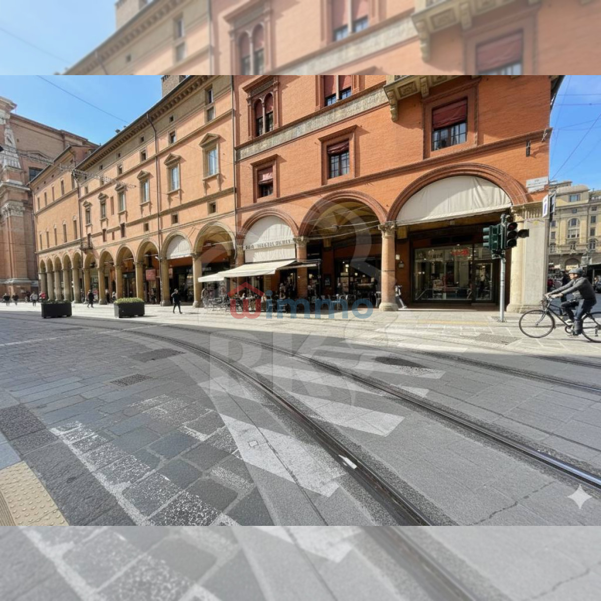 Attività commerciale via dell'Indipendenza 2, Centro Storico, Bologna