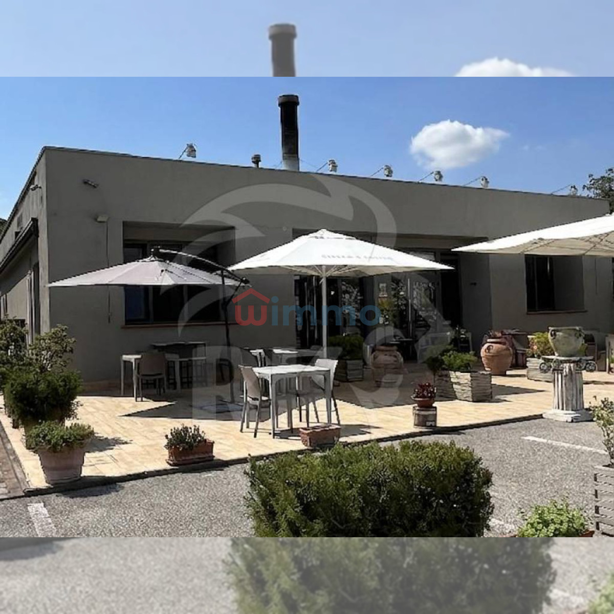 Attività commerciale via Ravenna 250, Aeroporto, Ferrara