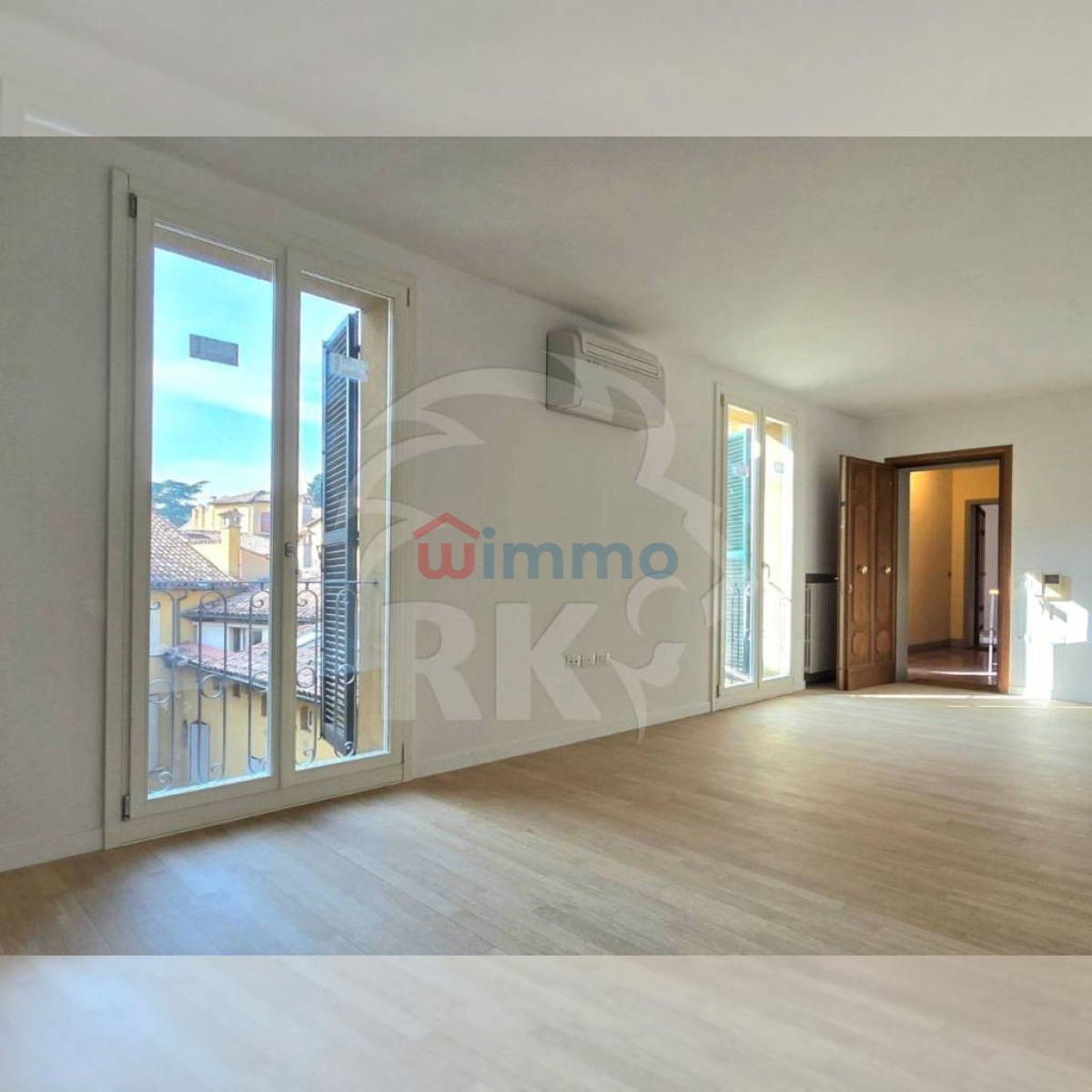 Bilocale vicolo Spirito Santo 14, Centro Storico, Bologna