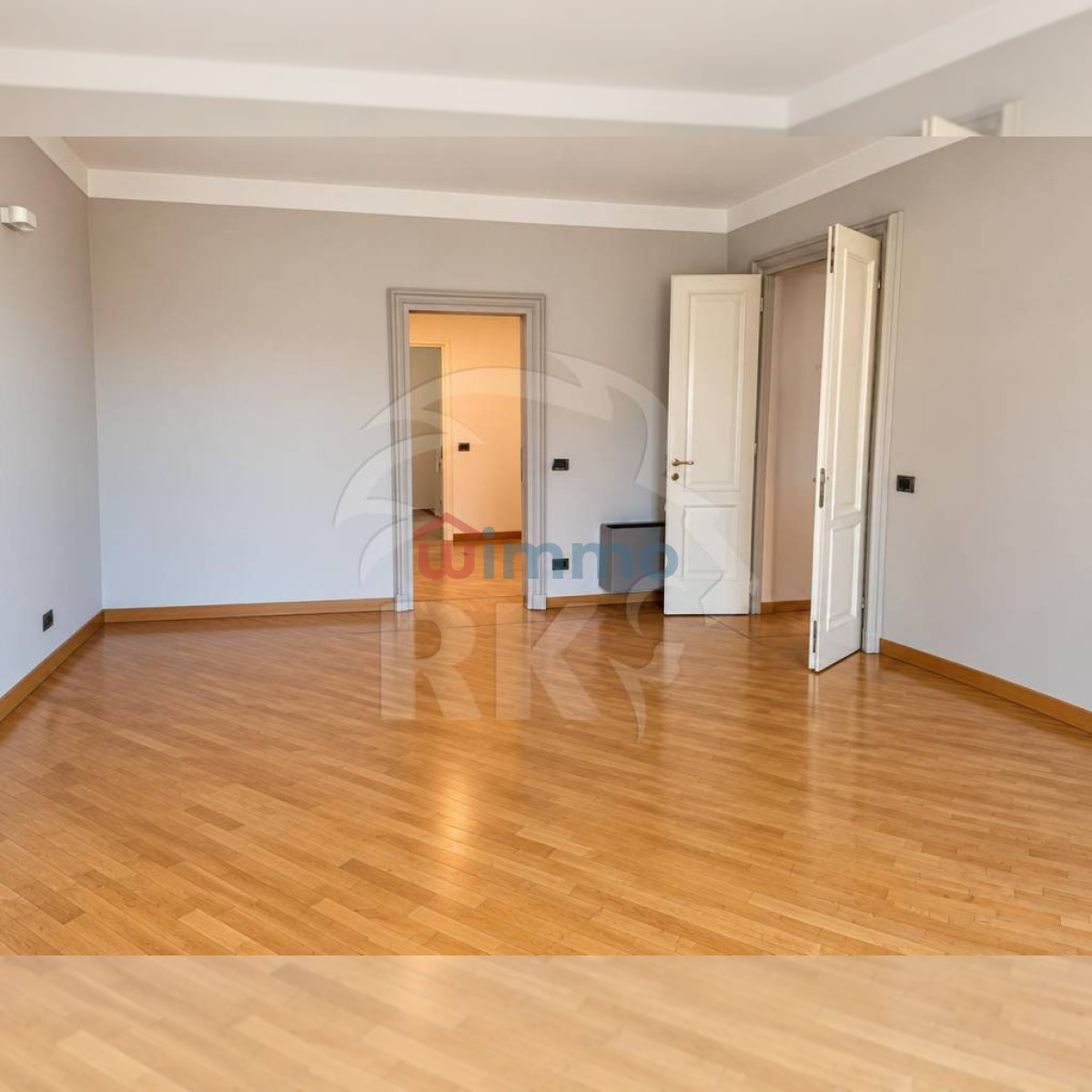Appartamento via farini 13, Castiglione - Tribunale, Bologna