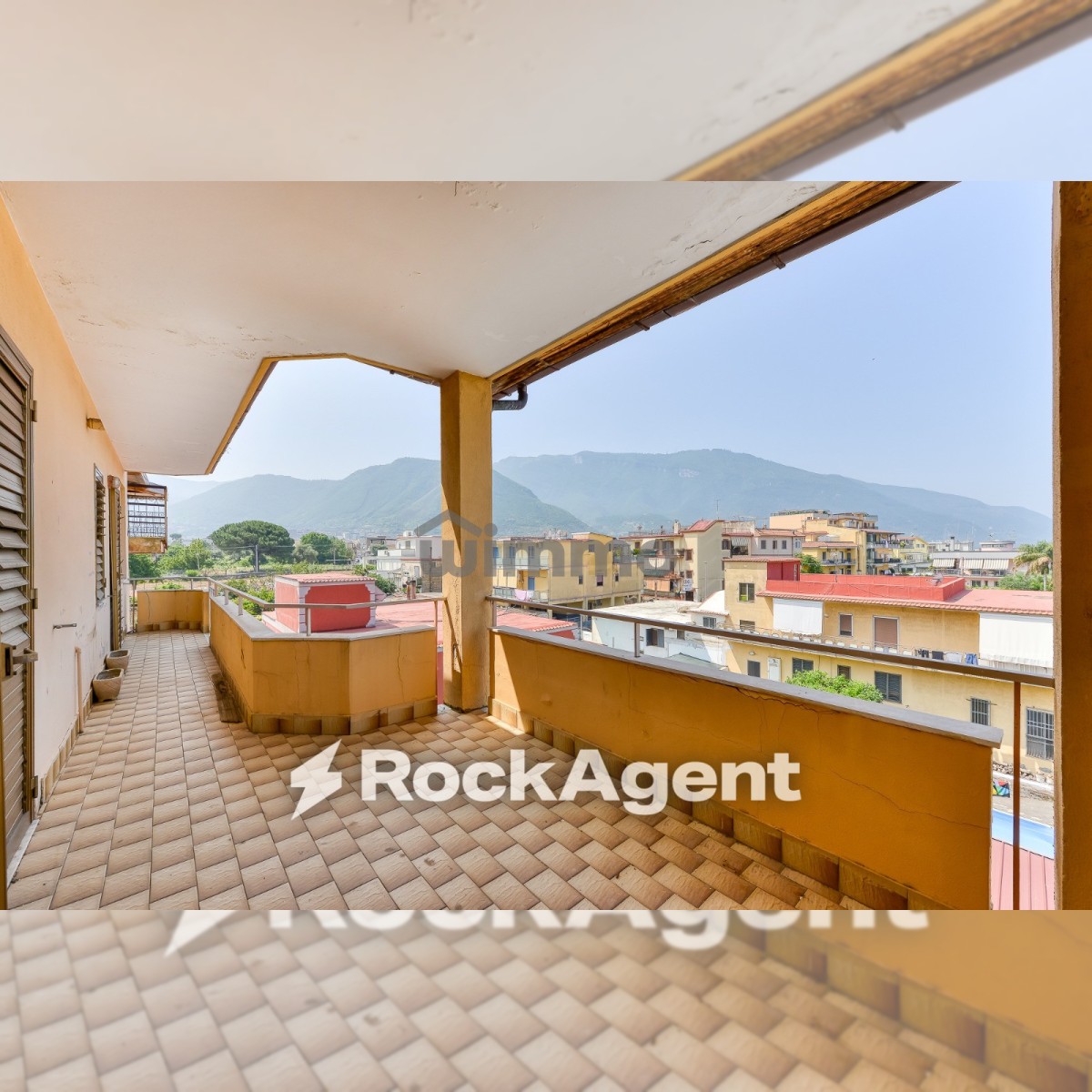 Appartamento in vendita, via Giosuè Carducci, Gragnano