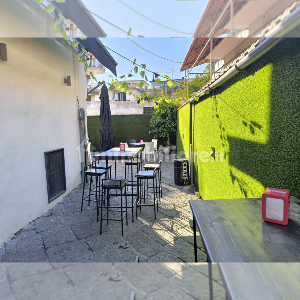 Locale commerciale Nola