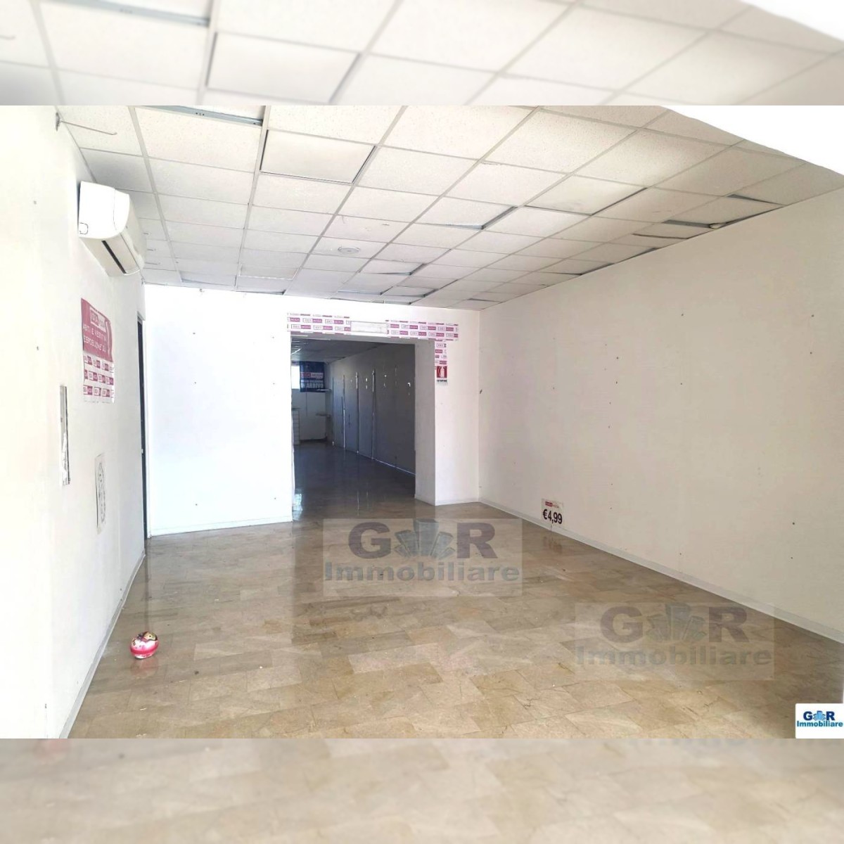 Locale commerciale Marigliano